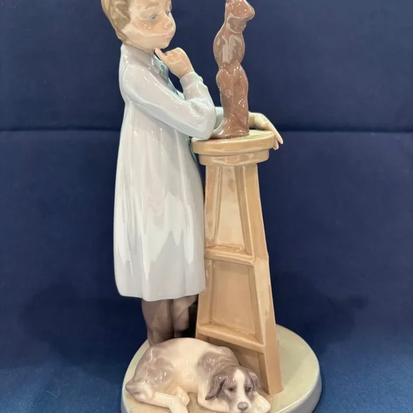 Llardro Little Scuptor - Picture 4 of 5